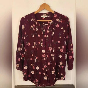 Monday Fun NWOT Floral Henley high-low Blouse longsleeve size Medium